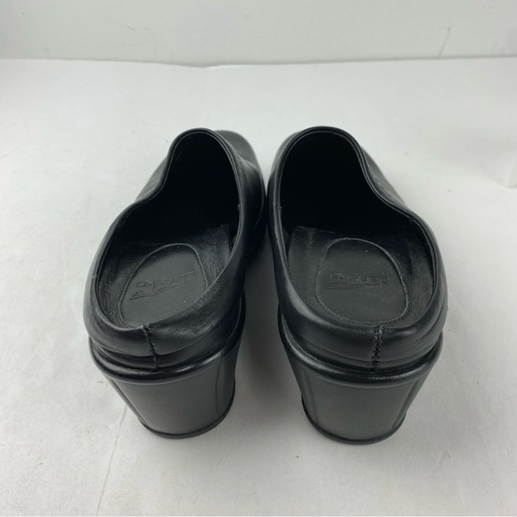 Dansko Womens 40 (US 9.5-10) Black Leather Cabrio Mule Clog Wedge Heel Slip On - Picture 2 of 6
